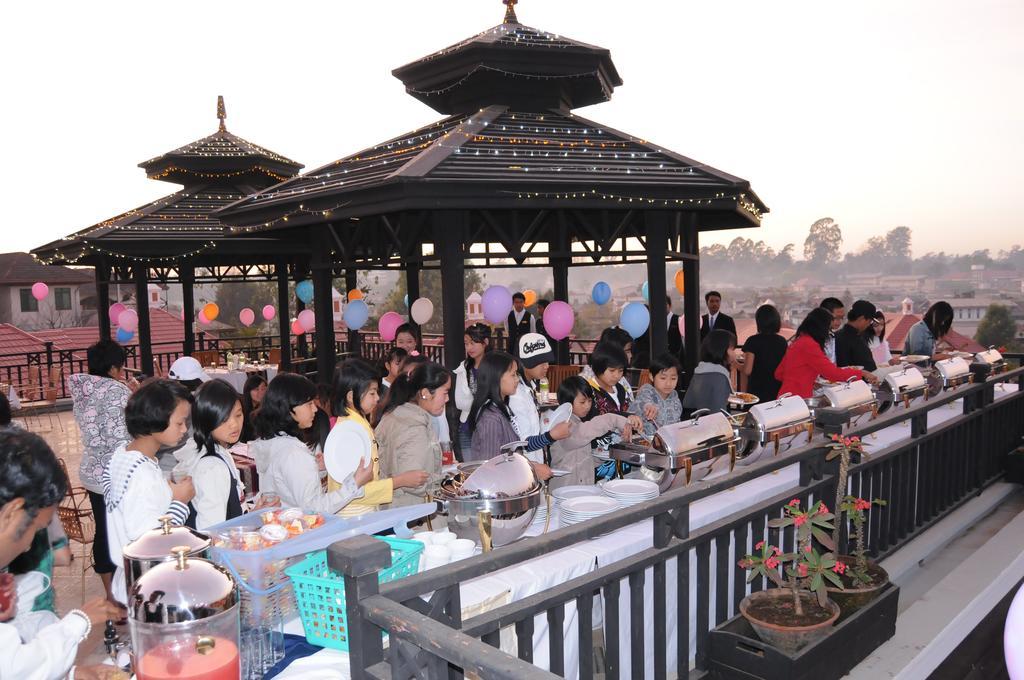 Royal Reward Resort Pyin Oo Lwin Ngoại thất bức ảnh